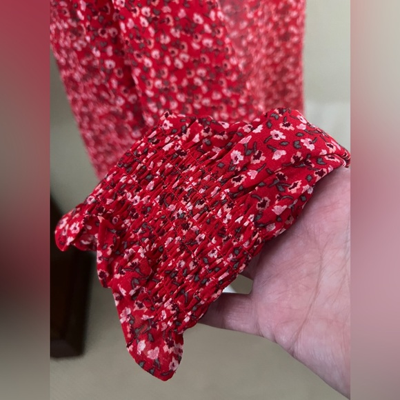 GAP Red & White Dainty Floral Chiffon Long Sleeve Mock Neck Ruffle Blouse XS - Picture 6 of 8